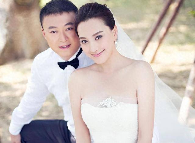 IM电竞 IM电竞app乒坛名将马琳：花一套别墅及百万与前妻离婚3年后再娶瑜伽教练(图13)