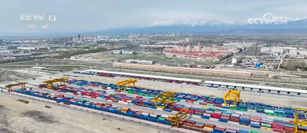 打通国际贸易“脉络” 中国跨境物流提质升级IM电竞 IM电竞平台(图3)